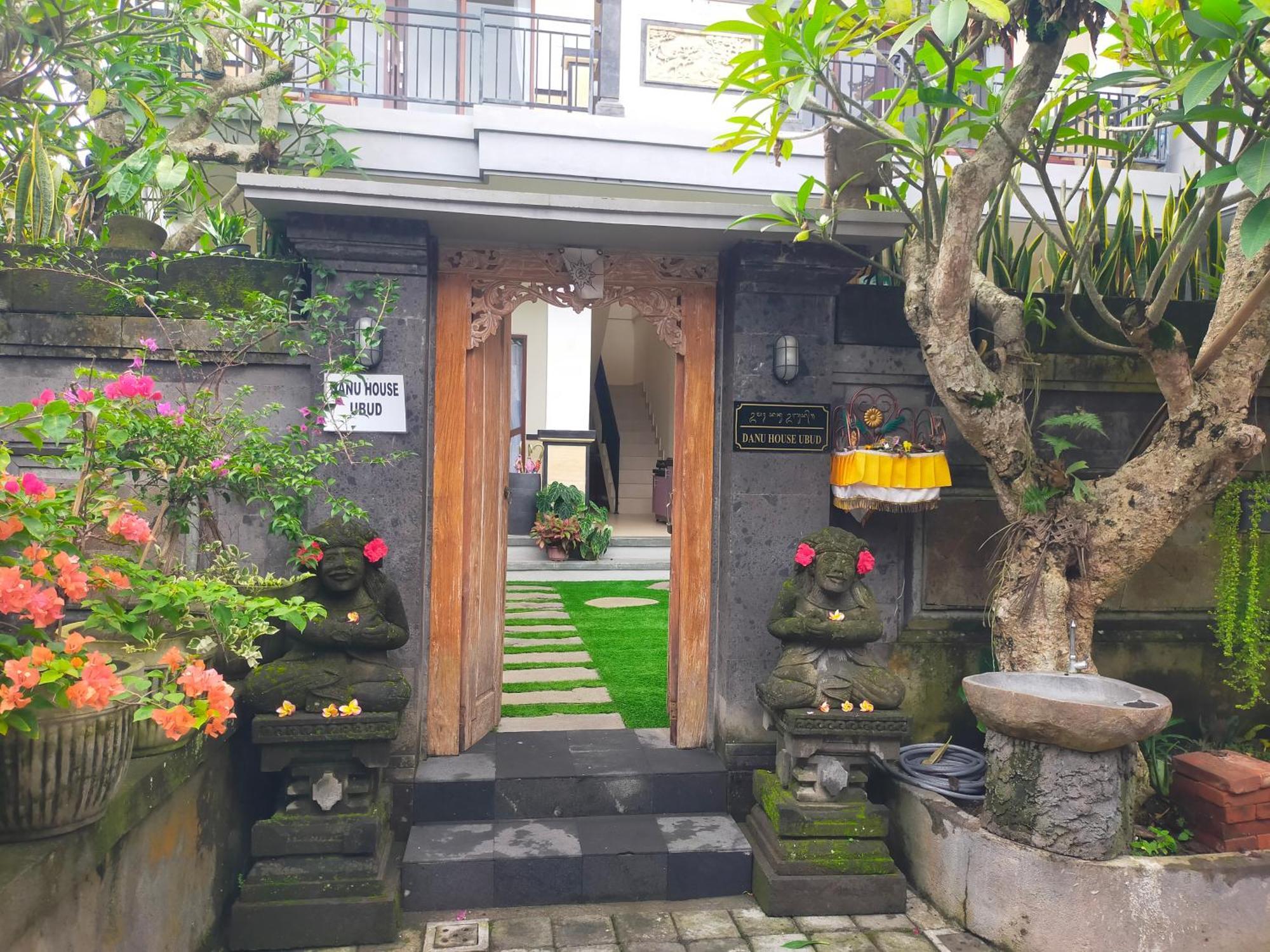 Danu House Ubud Exterior photo